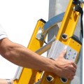 Gorilla Ladders POLEM-01 - Pole-mount Fits to Fibreglass Extension Ladders