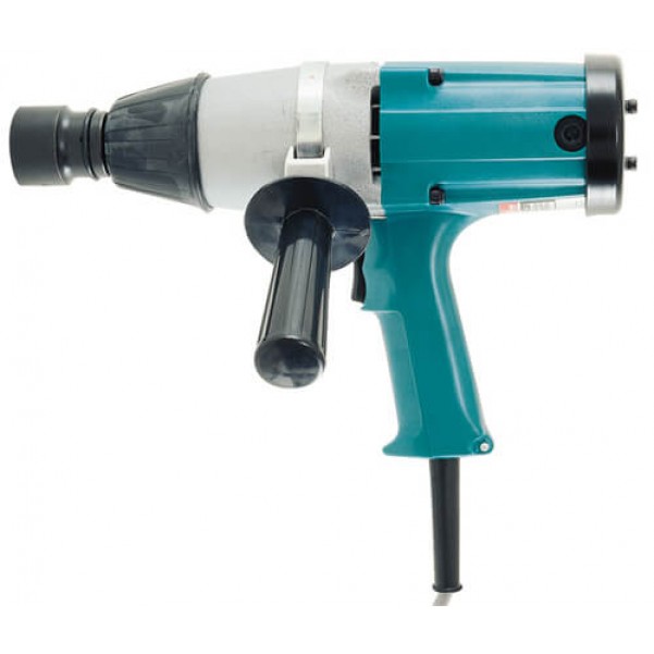 Makita 6906 - 240V 850W 19mm Square Drive Impact Wrench