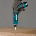 Makita DF012DSE - 7.2V 1.5Ah Cordless Driver Drill Kit