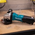 Makita GA5093X01 - 125mm (5“) 1900W Paddle Switch Angle Grinder 125mm Grinders
