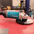 Makita GA9080X1 - 240V 2400W 230mm (9”) Angle Grinder