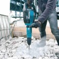 Makita HM1214C - 240V 1510W 1900IPM SDS Max Demolition Jack Hammer  240V Demolition Jack Hammers