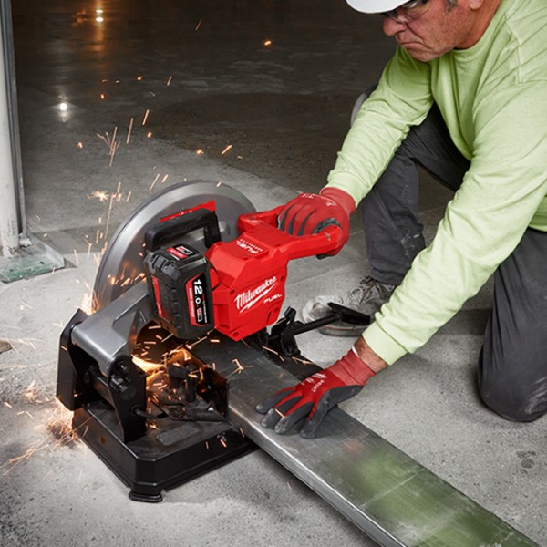 Milwaukee M18 FUEL 18-Volt Lithium-Ion Brushless Cordless 14 in. Abrasive Cut-Off Saw Kit with One 12.0Ah Battery - 1