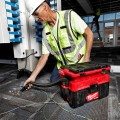Milwaukee M18FPOVCL-0 - 18V M18 Cordless Brushless PACKOUT Wet/Dry Vacuum Skin Vacuums & Dust Extractors